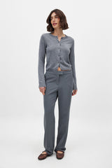 Low-waisted suit trousers